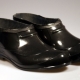 Rubber galoshes: varieties and tips for choosing