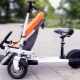 Koltuklu scooter: seçim çeşitleri ve özellikleri