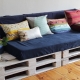 Bagaimana untuk membuat sofa palet do-it-yourself?