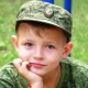 Dětské oblečení ve vojenském stylu
