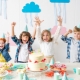 Egy 8 éves gyermek születésnapjának megünneplése: a legjobb versenyek és forgatókönyvek
