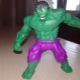 Comment faire un Hulk à partir de pâte à modeler ?