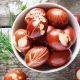 ¿Cómo colorear huevos marrones para Pascua?