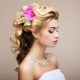 Mga eleganteng hairstyle na may mga kulot at kulot para sa prom