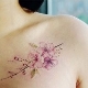 Ano ang ibig sabihin ng Sakura tattoo at paano ito nangyayari?