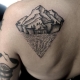 Revisión de tatuajes de montaña