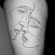 Eredeti tetoválások egy sorban