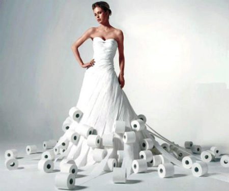 Papierowa suknia ślubna
