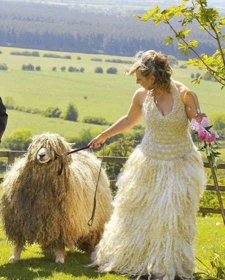 Vestido de noiva de lã