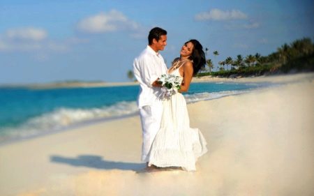 Niniting Beach Wedding Dress