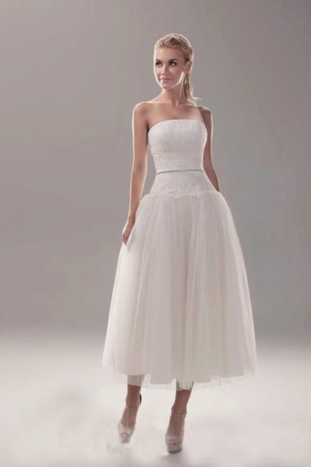 Naujos išvaizdos vestuvinė suknelė žemu juosmeniu