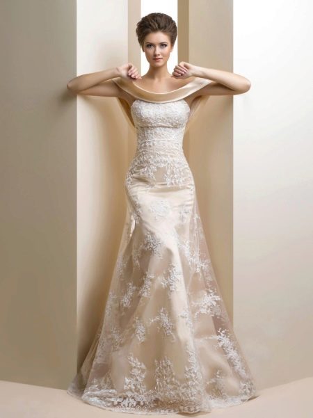 Inexpensive lace wedding dress