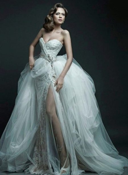 Luxusné svadobné šaty rôznej textúry