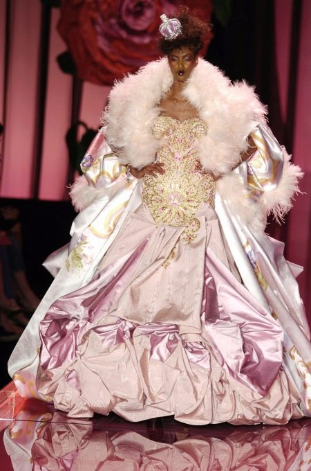 Kāzu kleita no Dior