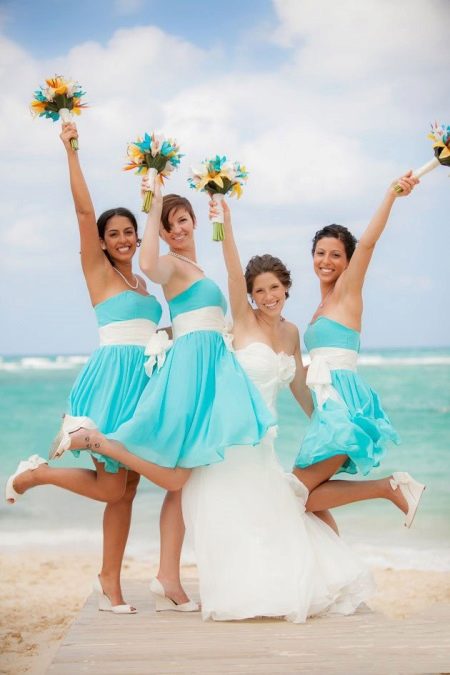 Turkio spalvos paplūdimio pamergių suknelės