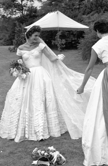 Hochzeitskleid von Jacqueline Kenedy