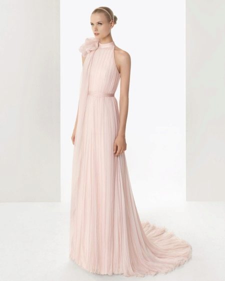 Tiesi rožinė vestuvinė suknelė