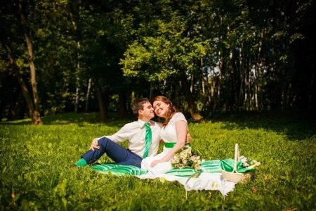 Yeşilin tonlarında düğün