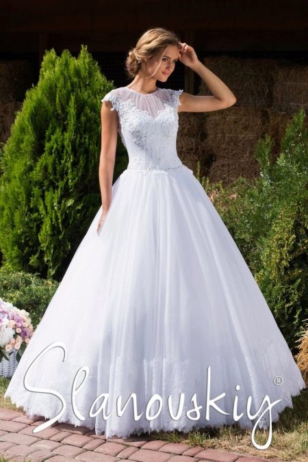 Vestuvinė suknelė iš Slanovski