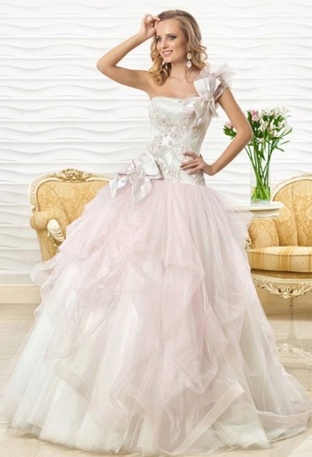 فستان زفاف ملون من أوكسانا مخا