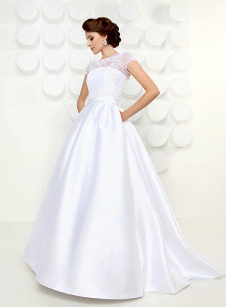 Lush wedding dress from the Ocean of Desires collection