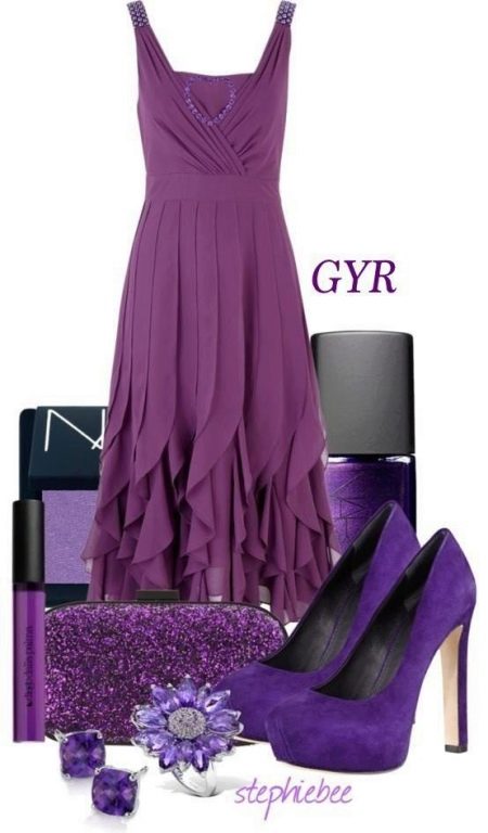 Eggplant dress, lilac and black accessories