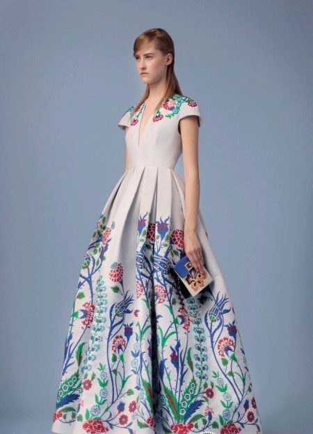 Flauschiges Kleid mit Print