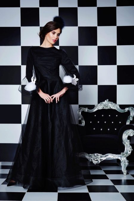 Вечерна черна рокля от органза