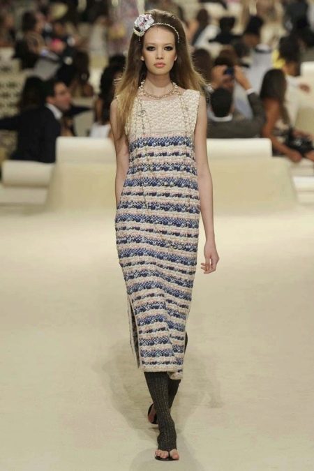 Chanel midi tweed jurk