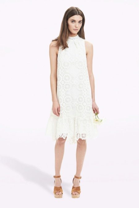 Ljetna bijela haljina od gipura