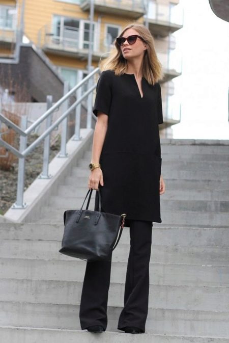 Black tunic with trousers