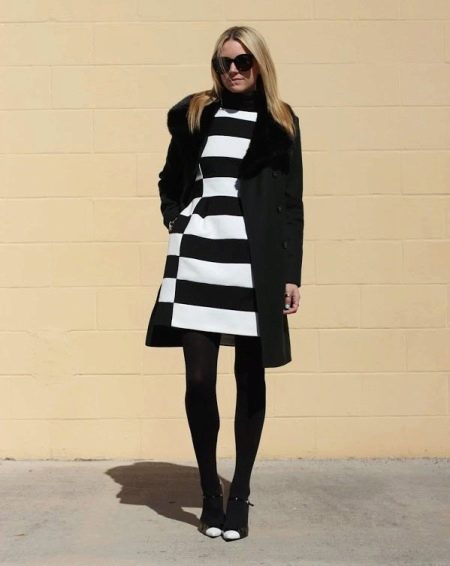 Coat to dress with bell skirt