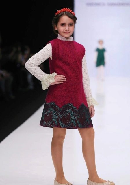 Ärmelloses Winterkleid für Mädchen von 10-12 Jahren