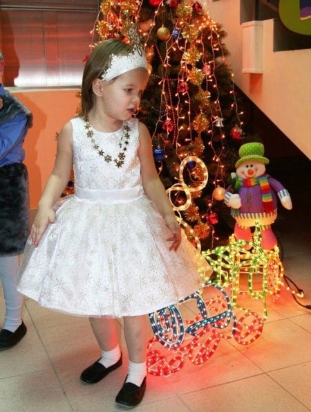 Vestido de Reveillon Floco de Neve com decoração para menina