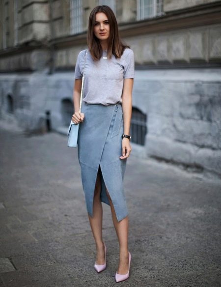 Siva pencil suknja za djevojke s bilo kojom vrstom figure